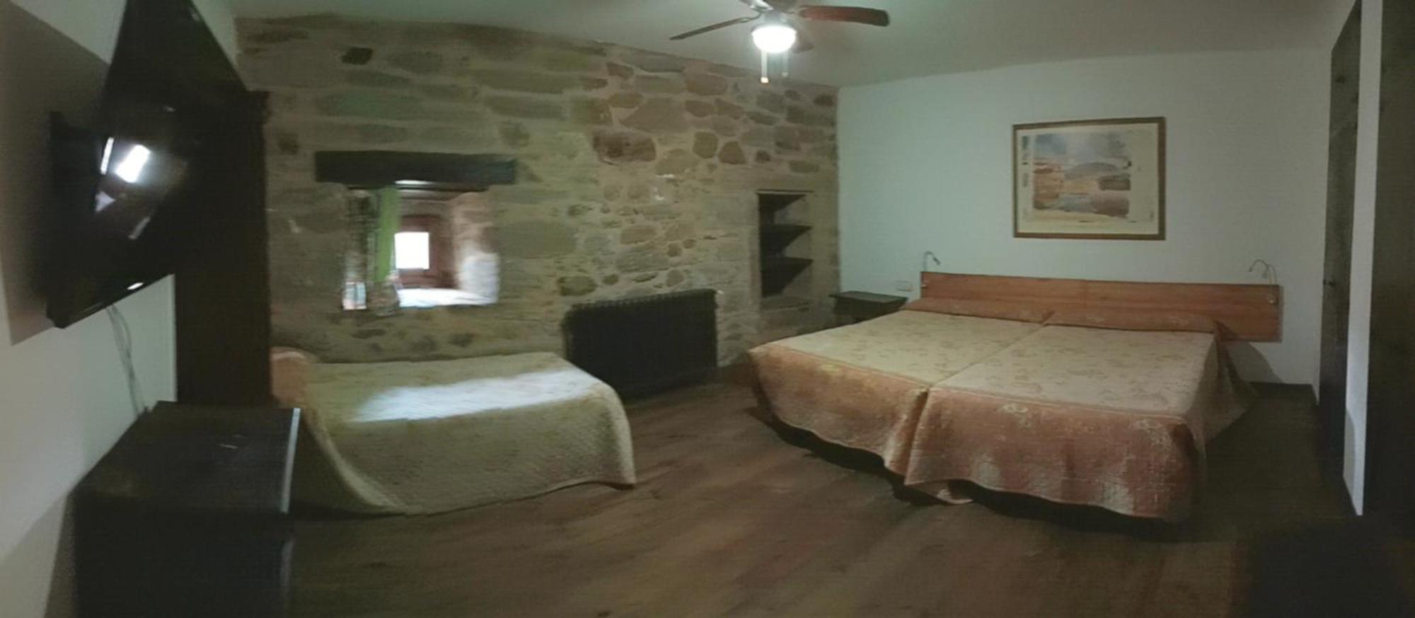 La Posada De Pedrazales Bagian luar foto
