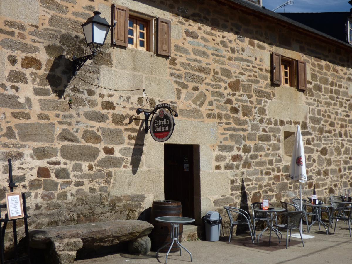 La Posada De Pedrazales Bagian luar foto